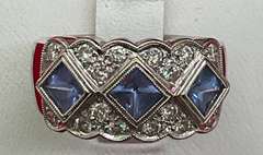 LADIES 14K WHITE GOLD , DIAMOND AND TANZANITE RING
