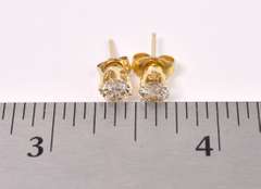 Firey Approx. 0.80CTW Diamond Stud Earrings In 14K Yellow Gold