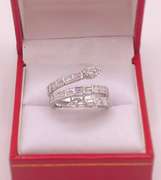 Stunning 18kt Solid White Gold & Diamond Band Ring