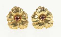 10K Yellow Gold 1960's Ruby Inset Hibiscus Flower Screw Back Earrings