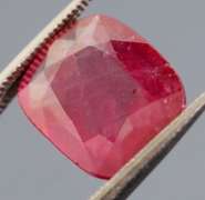Stunning 5.51ct reddish pink Ruby