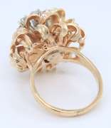 Powerful Yellow Gold Diamond Ribbon Ring