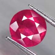Amazing 1.16ct pinkish red Ruby solitaire