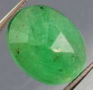 Gorgeous 5.81ct rich green Colombian Emerald