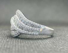 STUNNING 1.40 CARATS T.W. RIGHT HAND LADIES RING IN 14K WHITE GOLD