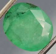 Glowing green! 4.46ct Colombian Emerald