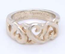 Tiffany & Co Loving Heart Ring
