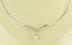 14K White Gold Vintage Pearl CZ Freeform Classic Vintage Necklace