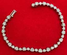 14K WHITE GOLD DIAMOND BRACELET