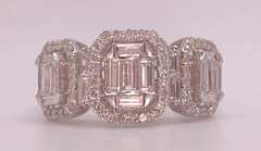 Stunning 18kt Solid White Gold & Diamond Band Ring