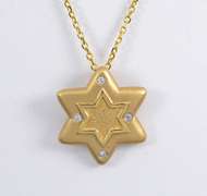Tasteful Diamond Star of David Necklace in 14K YG