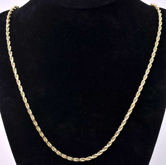 Sturdy Rope Chain Necklace In 14K Yellow Gold
