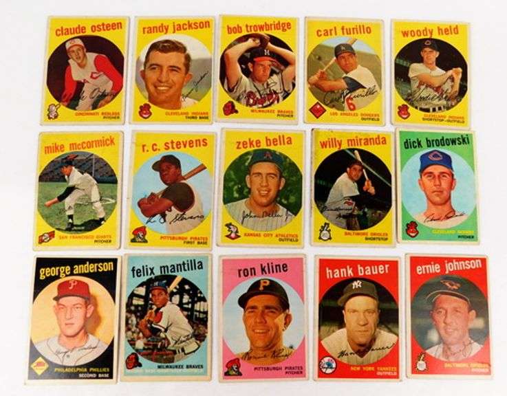 Lot of 15 Topps 1959 Baseball Cards