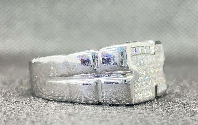 PRINCESS CUT DIAMOND MENS 14K WHITE GOLD RING