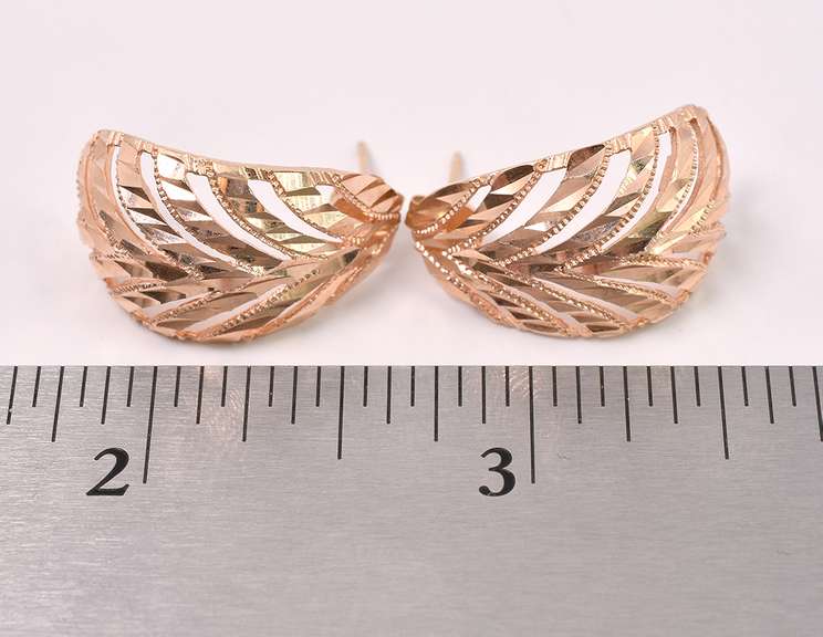 Gorgeous 14K Rose Gold Earrings