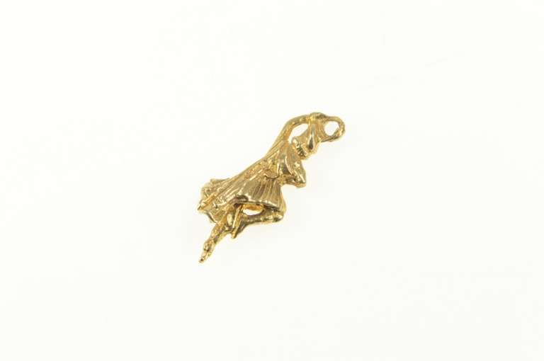 9K Yellow Gold Scottish Highland Dancer Kilt Traditional Charm/Pendant