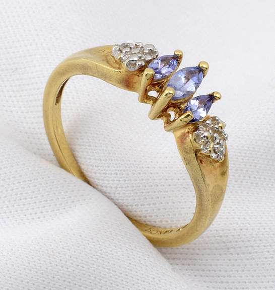 Feminine Iolite Ring
