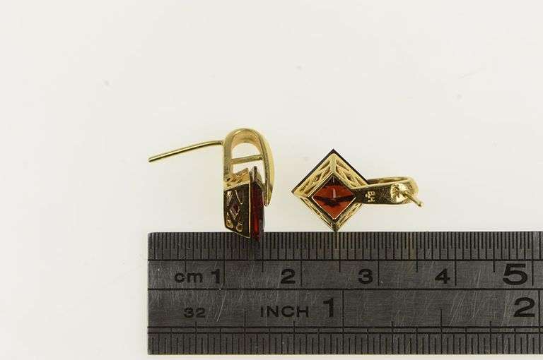 14K Yellow Gold Princess Garnet Dangle Vintage Ornate Stud Earrings