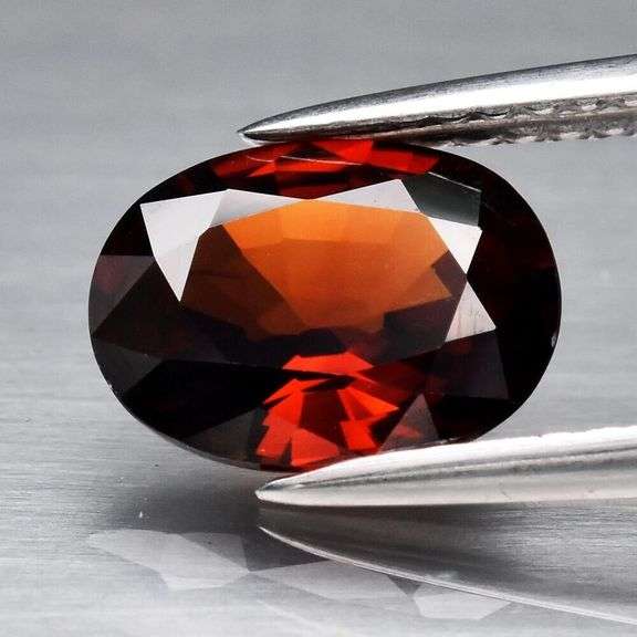 Top luster 2.11ct natural Imperial Zircon