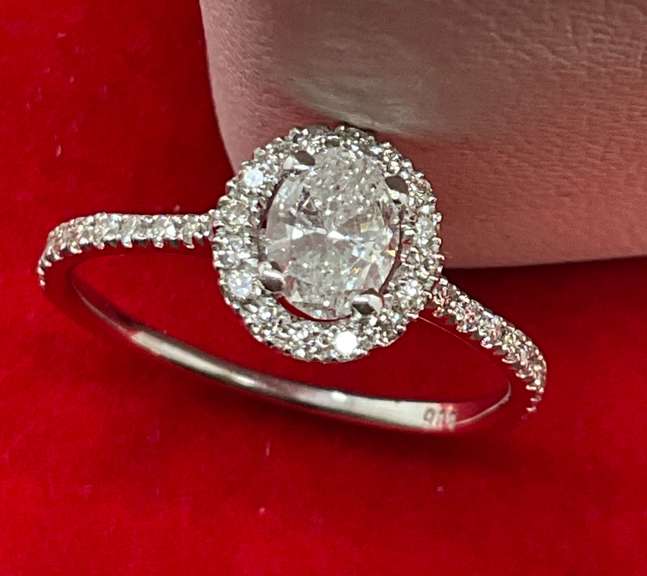 CERTIFIED BRAND NEW 14K WHITE AND DIAMOND RING