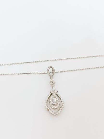 Fashion-Forward 18kt White Gold Necklace With Unique Shaped Diamond Pendant