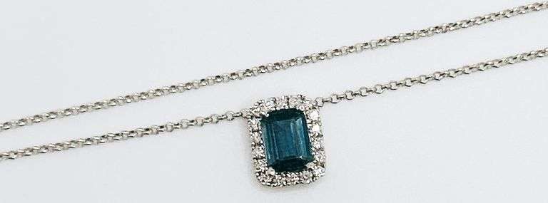 Pleasing 18kt White Gold Necklace with Saphire and Diamond Rectangular Pendant