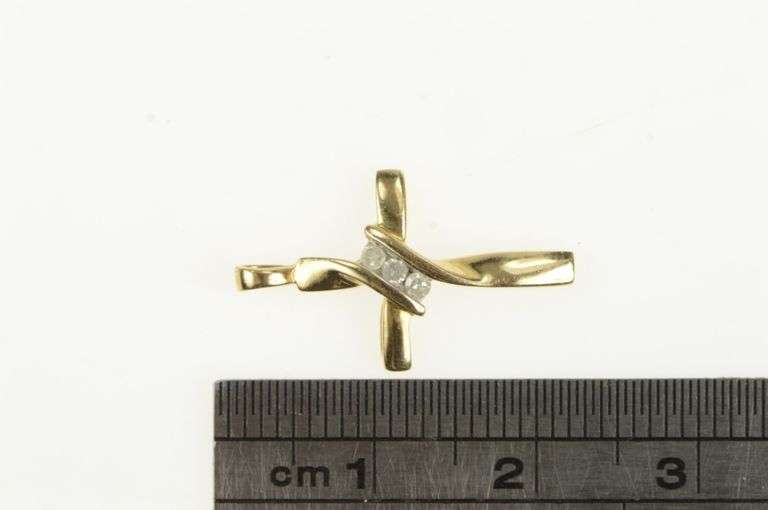 10K Yellow Gold Diamond Classic Cross Christian Faith Charm/Pendant