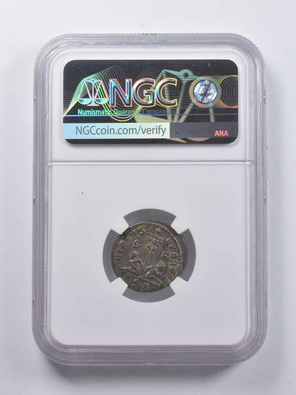 CH XF AD 317-324 Roman Empire AE3 (Bi Nummus) Licinius II NGC Ancients