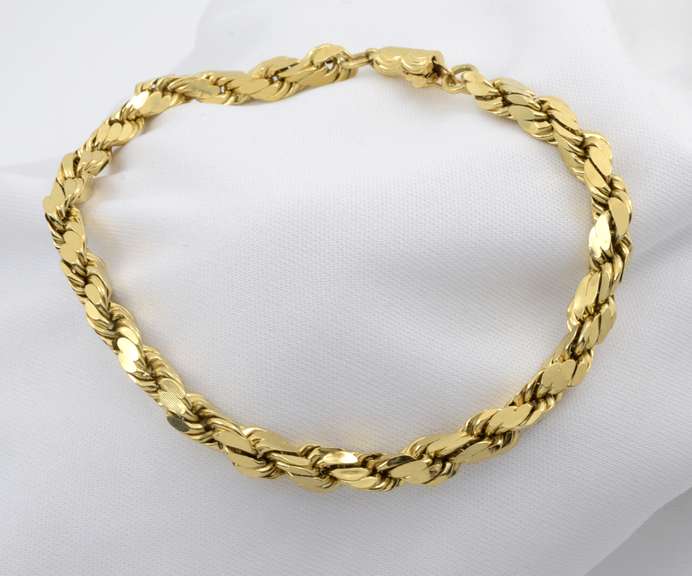 Flashy Diamond Cut 14k Rope Bracelet