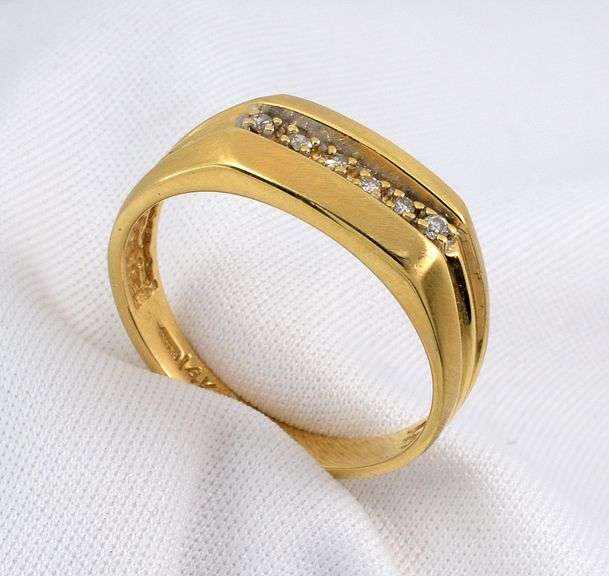 Pleasing Man's Ring with Diamonds