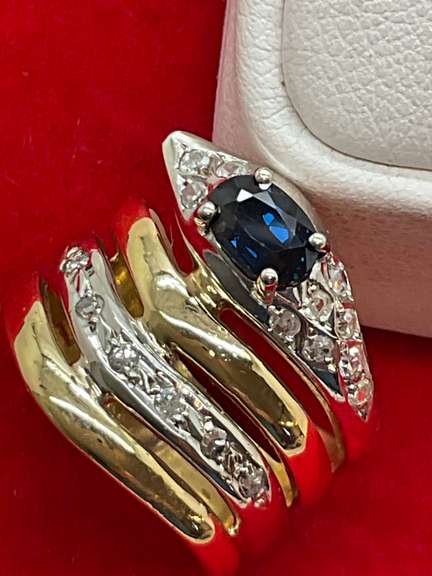LADIES 18K GOLD , DIAMOND AND SAPPHIRE SNAKE RING