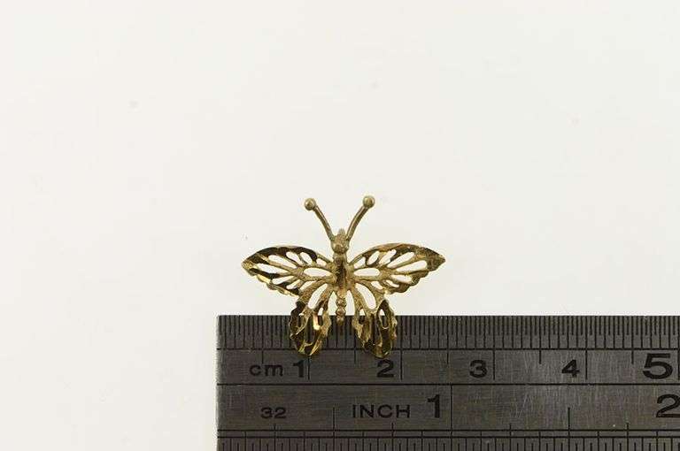 14K Yellow Gold Butterfly Life Change Symbol Classic Pendant