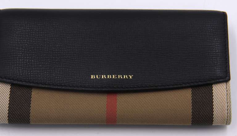 BUrberry Black Leather Check Wallet