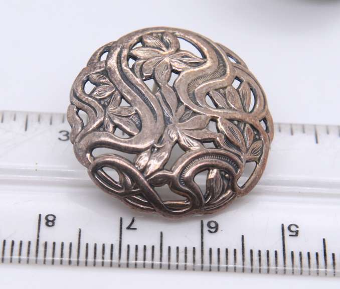 Group Lot of 2 Vintage 925 Sterling Silver Earrings