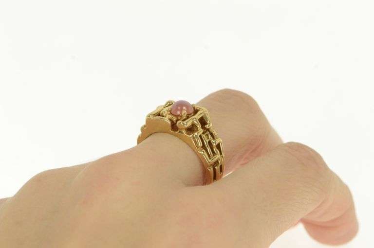 14K Yellow Gold 1960's Abstract Nugget Syn. Pink Star Sapphire Ring