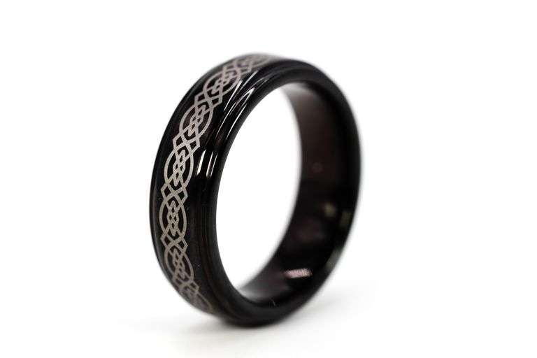 7mm Tungsten Carbide Wedding Band w/Laser Engraved Celtic Design Size 9.5