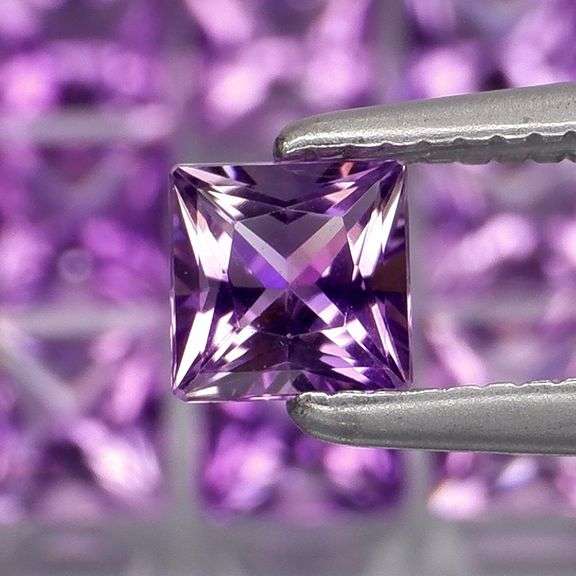 Amazing 5.51ct matched bright purple Amethyst set