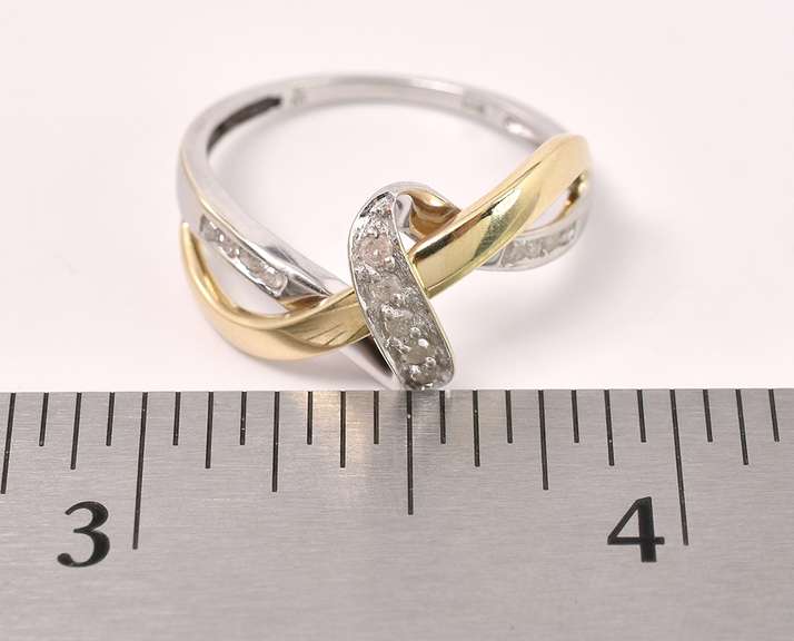 Unique Diamond Ring In 14K White Gold
