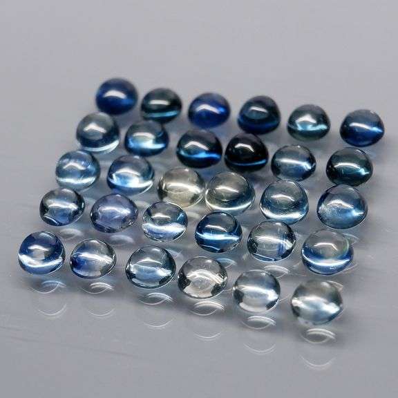 Glistening 5.56ct heated only Sapphire cabochon set