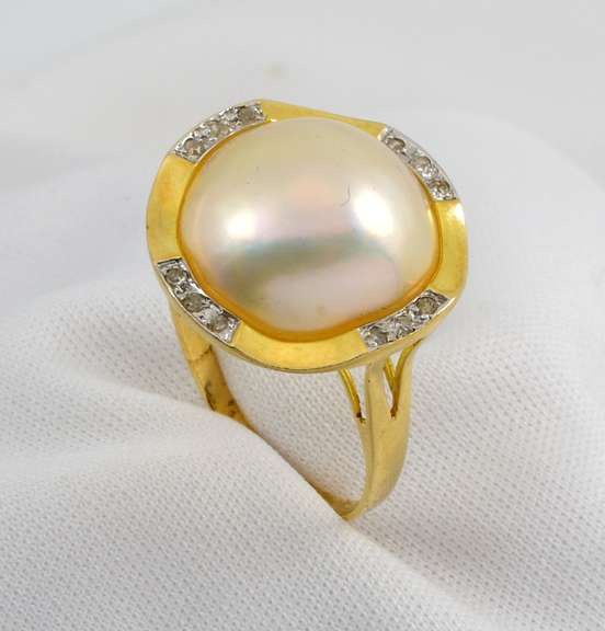 Sweet 14k Mabe Pearl Ring