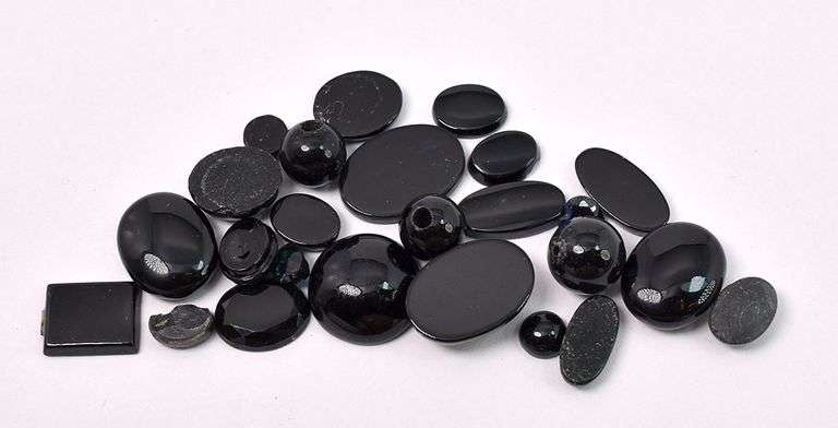 Black Onyx Gems From Pre-Owned Jewlery