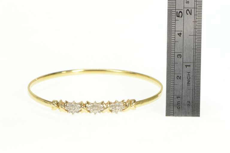 14K Yellow Gold 0.27 Ctw Diamond Flower Cluster Bangle Bracelet