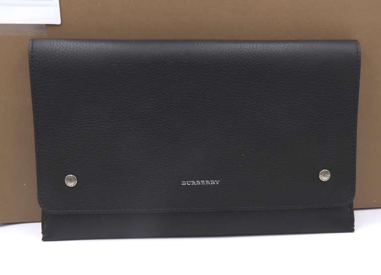 Burberry Pearson Pebbel Leather Clutch Bag