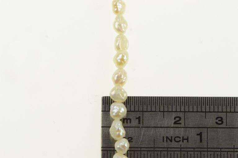 14K Yellow Gold Pearl Beaded Vintage Classic Statement Bracelet