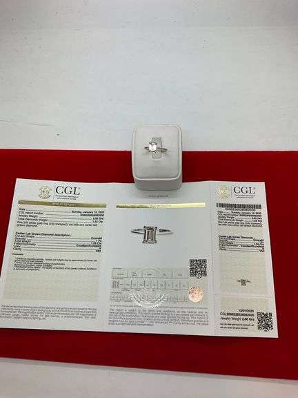 CERTIFIED BRAND NEW LADIES 14K WHITE GOLD AND DIAMOND SOLITAIRE RING. 1,55 CARAT