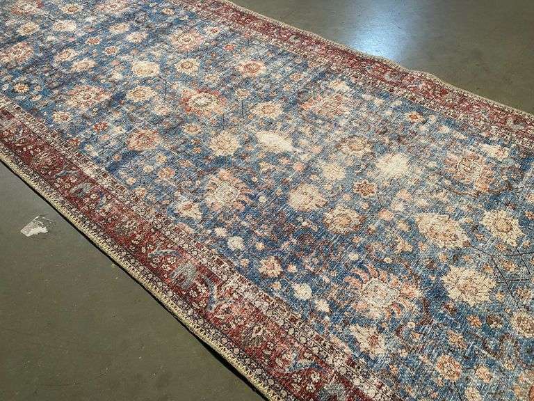 Exquisite 8' Runner