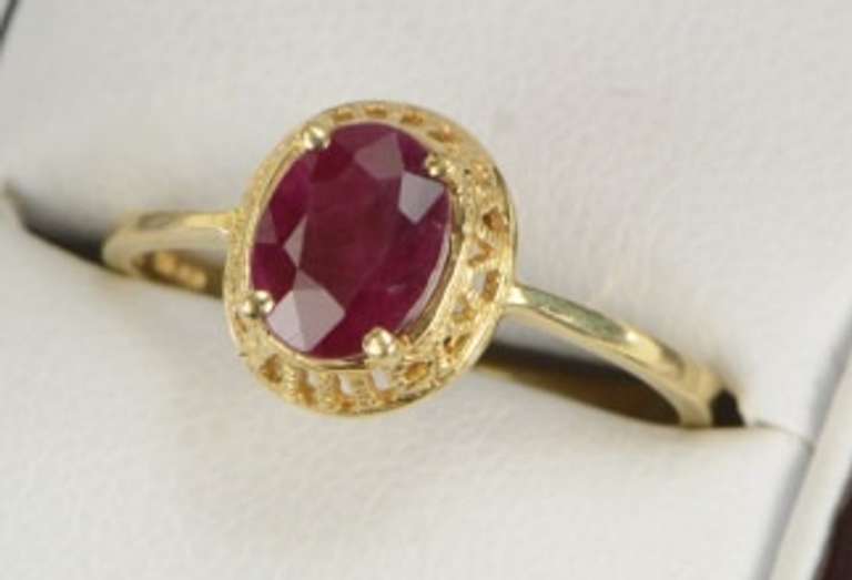 14K Yellow Gold Oval Natural Ruby Solitaire Filigree Vintage Ring