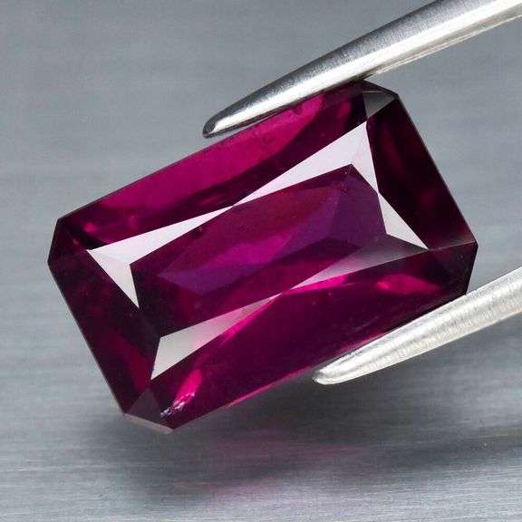 Ravishing 3.59ct rich violet Rhodolite Garnet
