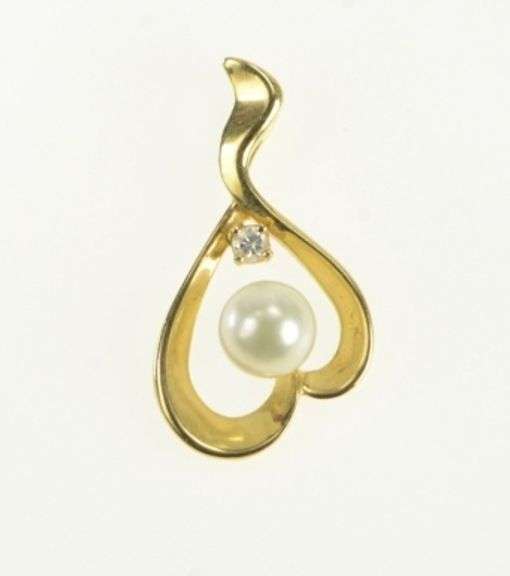 14K Yellow Gold Pearl Diamond Accent Curvy Heart Love Pendant