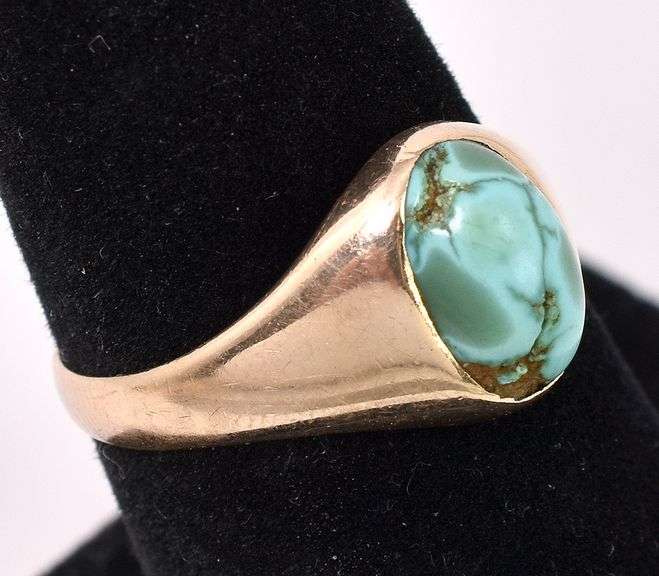 Unique Blue Turquoise Ring In Yellow Gold